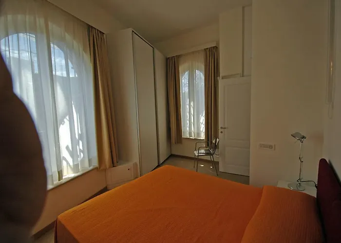 דירה Historical Center Of Ac 2 Bedrooms Bathroom Wifi, Near The Vatican