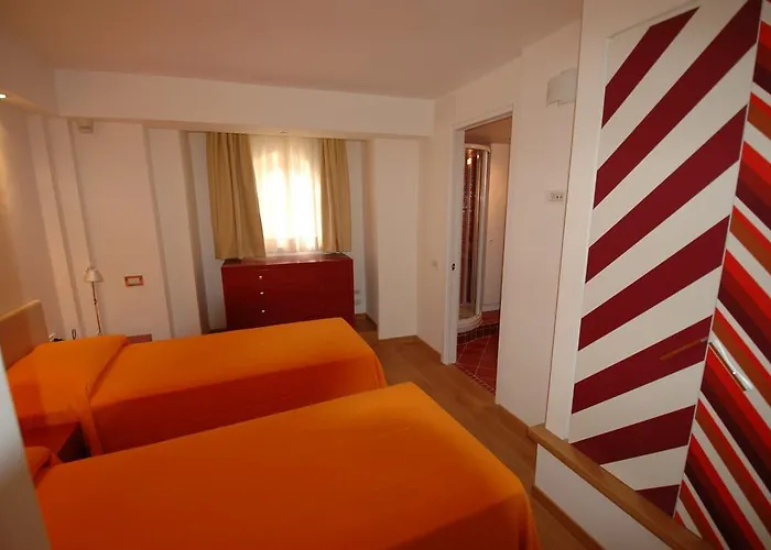 Historical Center Of Ac 2 Bedrooms Bathroom Wifi, Near The Vatican דירה